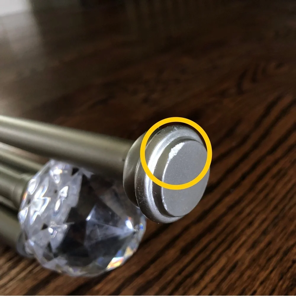 N/A features adjustable